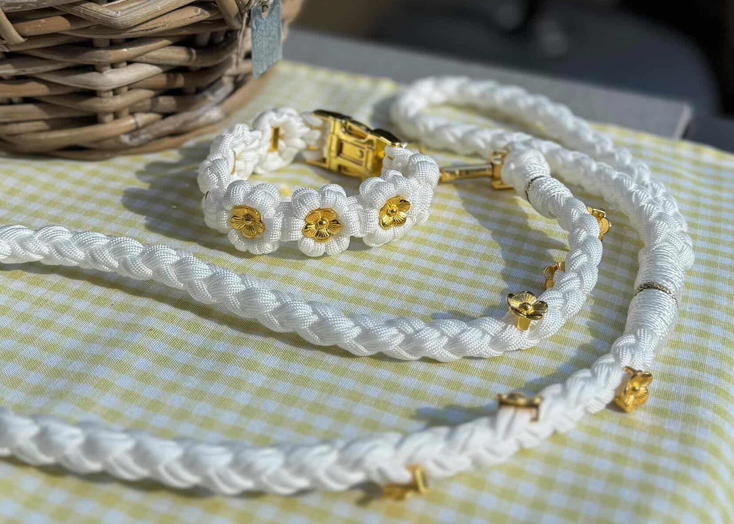 Blumen Halsband