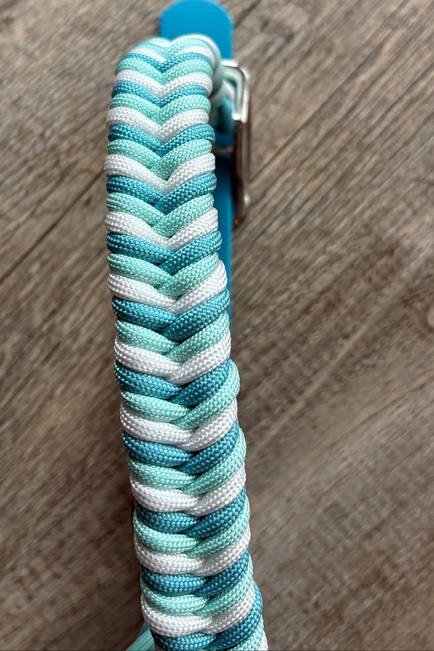 Halsband Fishtail