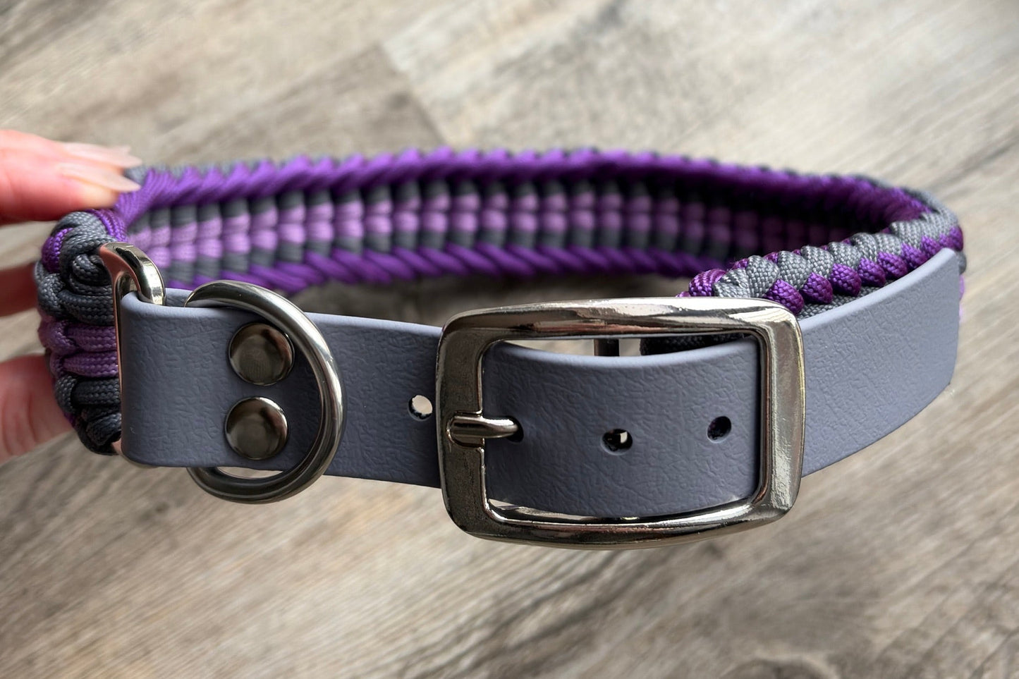 Halsband Luna's Wide Sanctified