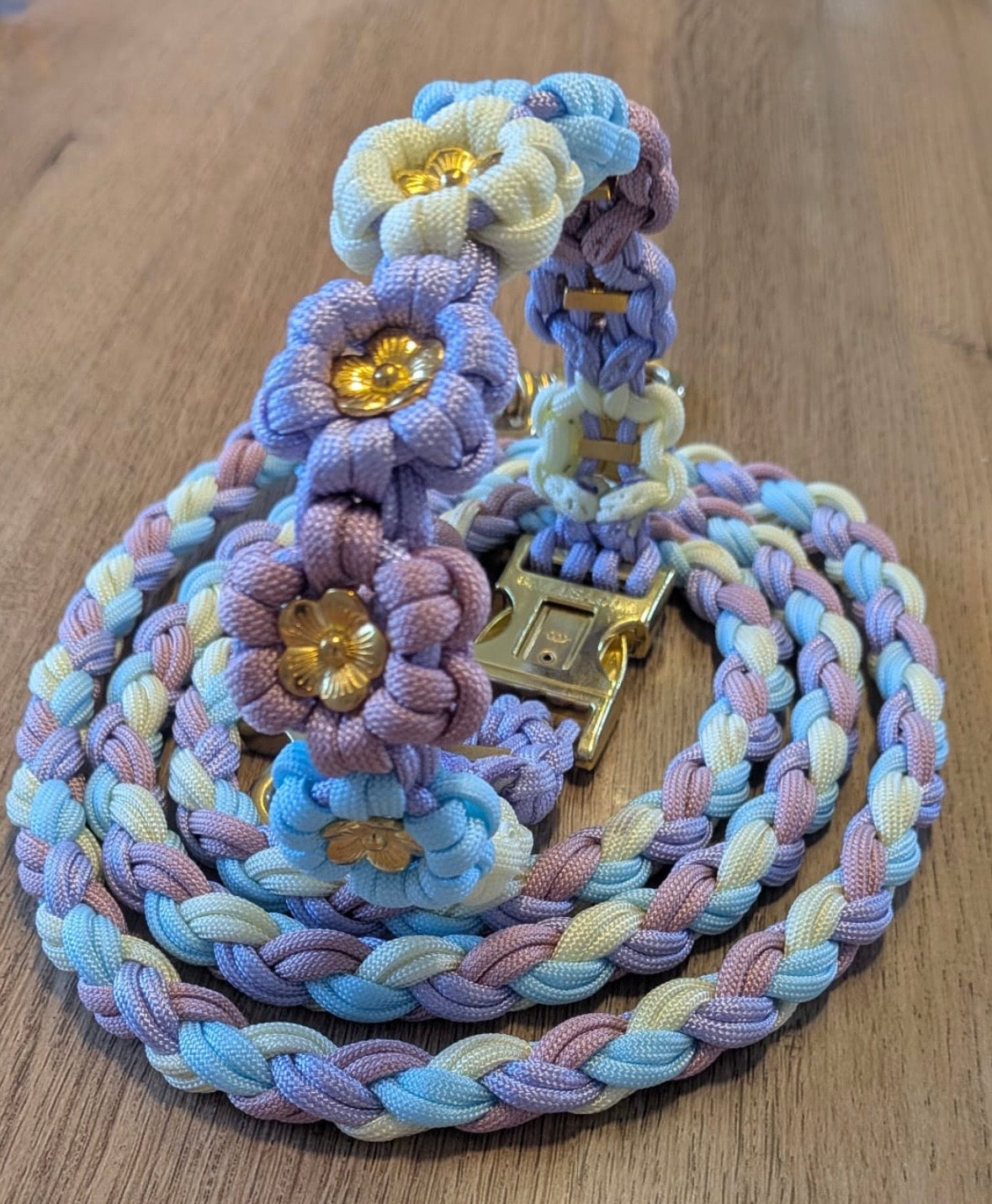 Blumen Halsband